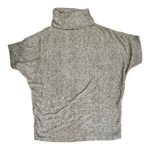 Y.A.S. XS Gray Short Sleeve Turtleneck Sweater